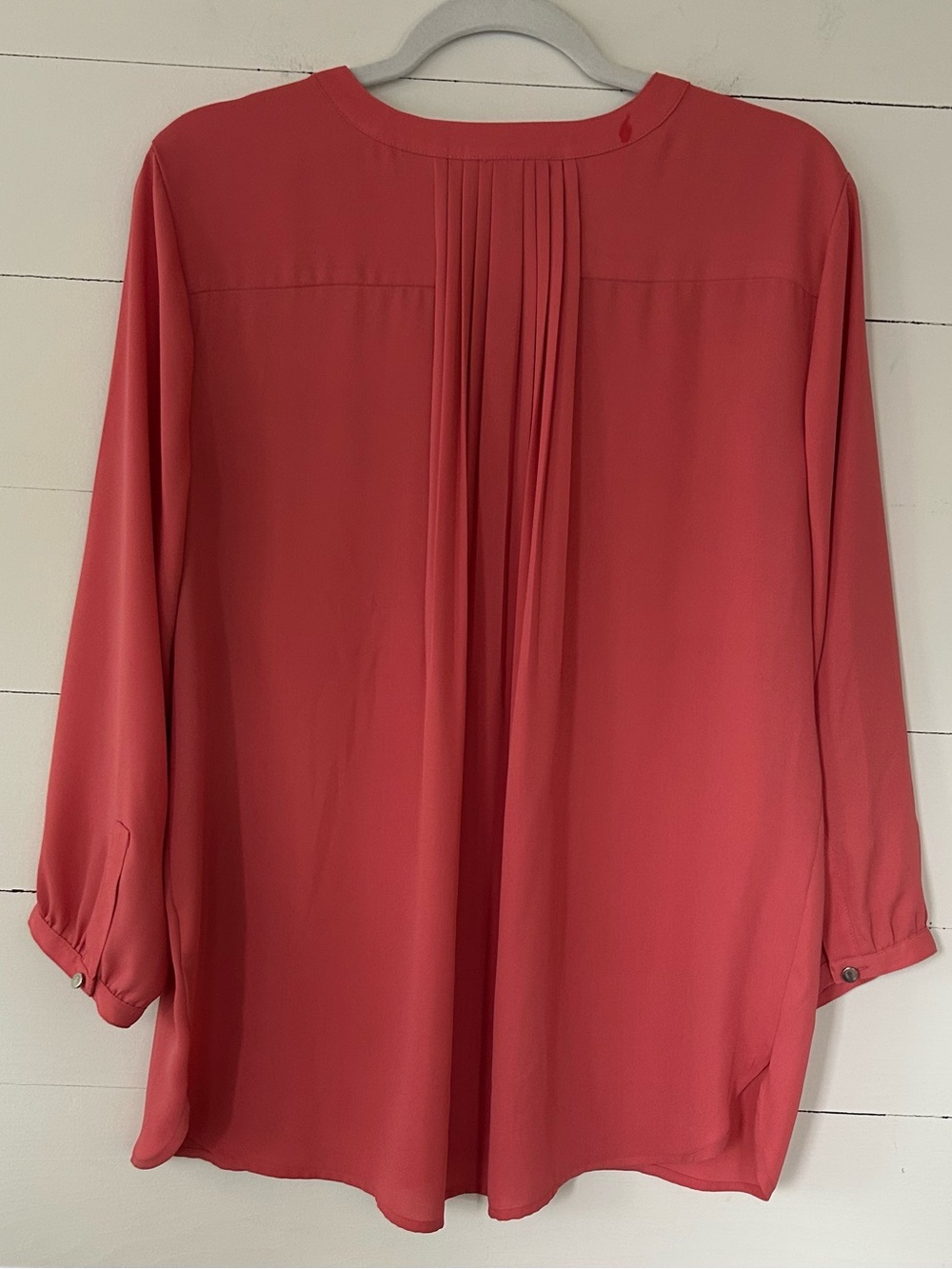 J.M. (Sold exclusively at Macys) Coral Long-Sleeve Split-Placket Blouse, Size L - Picture 2 of 3